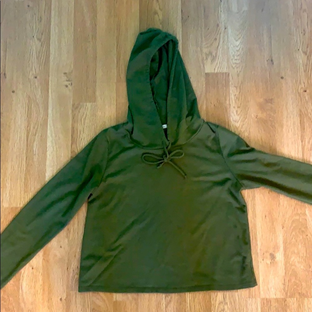 Cropped hoodie